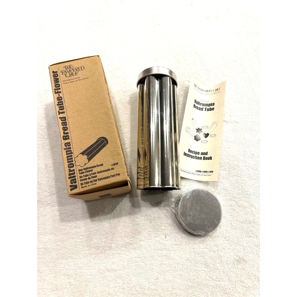 Pampered Chef Valtrompia Bread Tube Flower Shape 1550 Stainless Steel with Box